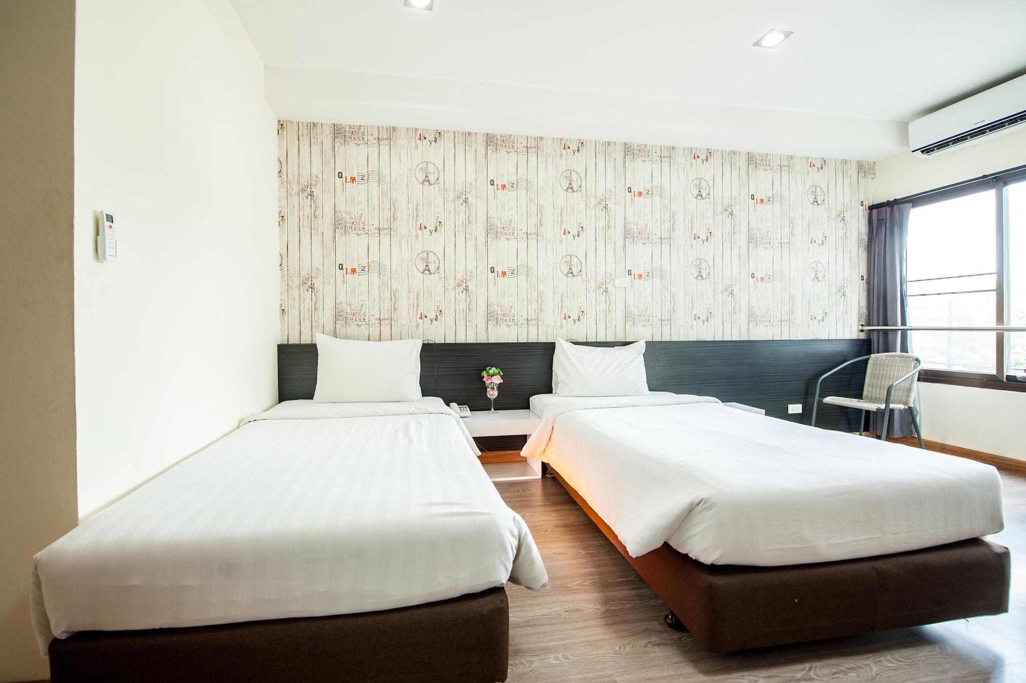 Prajaktra City Hostel Удон-Тхани Экстерьер фото