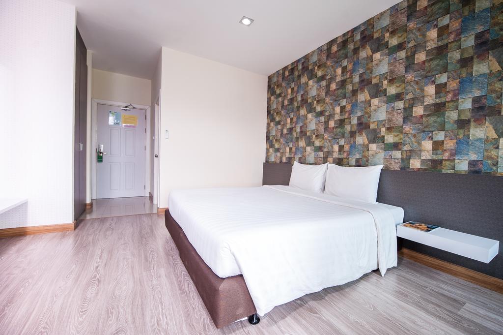 Prajaktra City Hostel Удон-Тхани Экстерьер фото