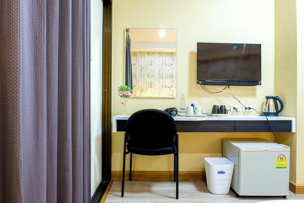 Prajaktra City Hostel Удон-Тхани Экстерьер фото